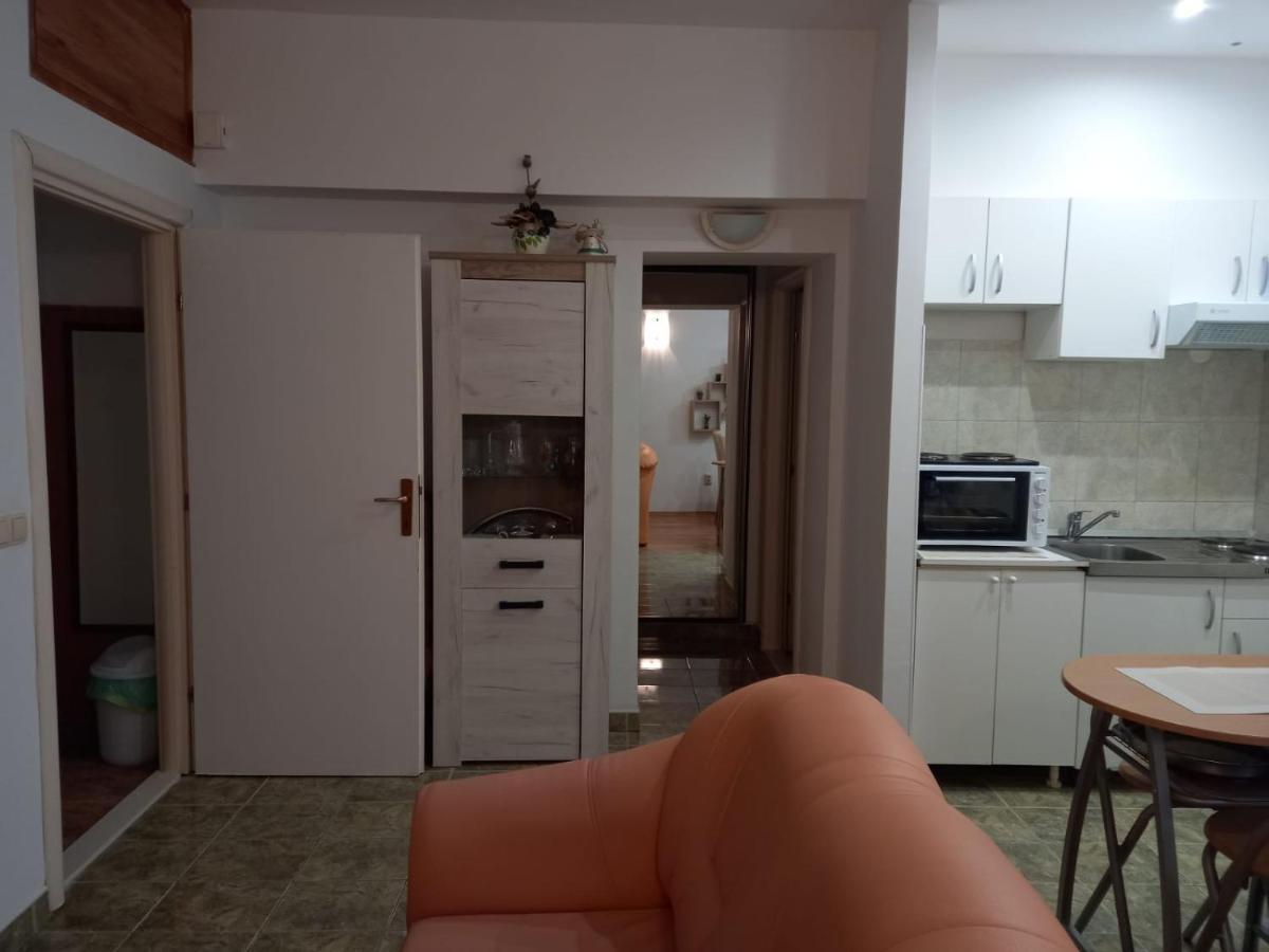 Jelena Apartment Omis Exterior photo