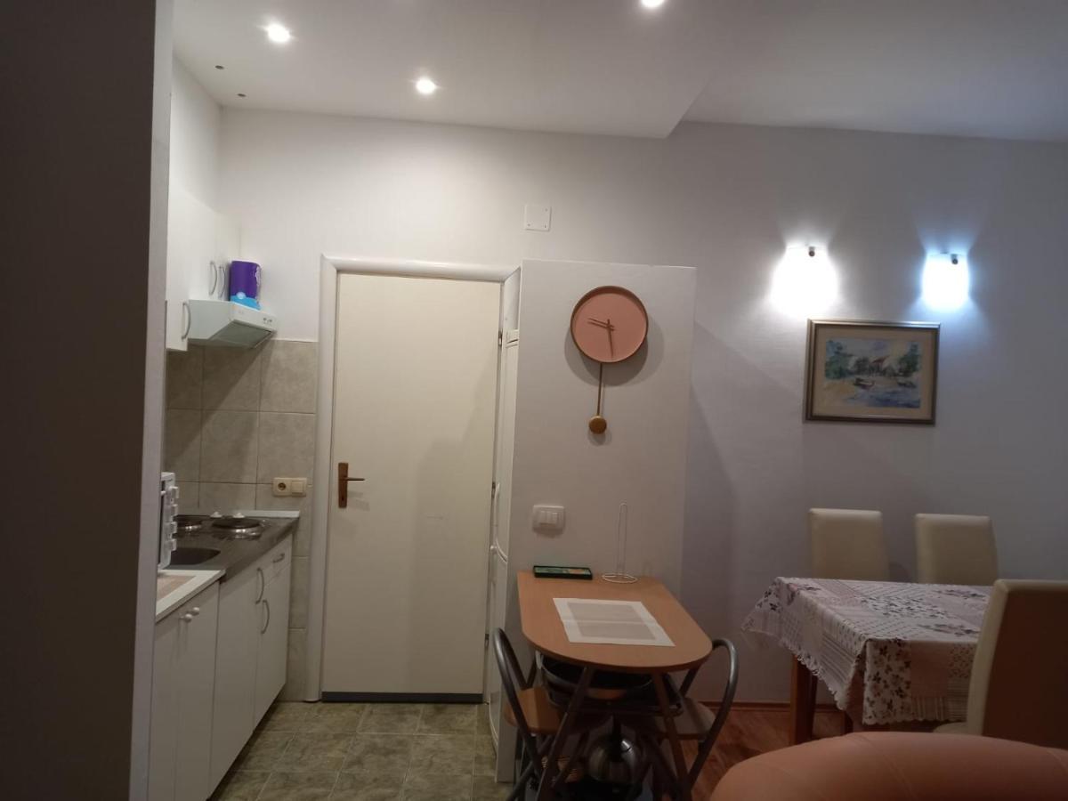 Jelena Apartment Omis Exterior photo