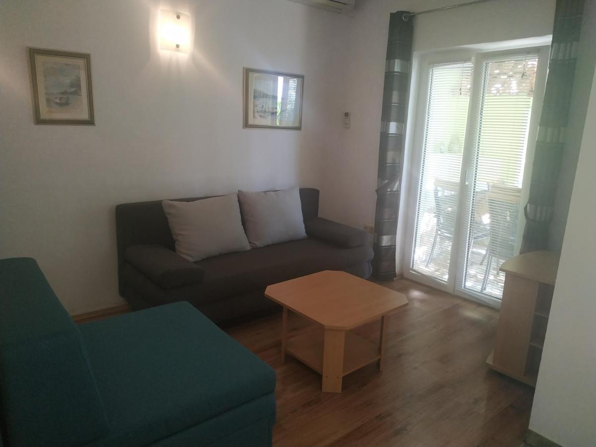 Jelena Apartment Omis Exterior photo